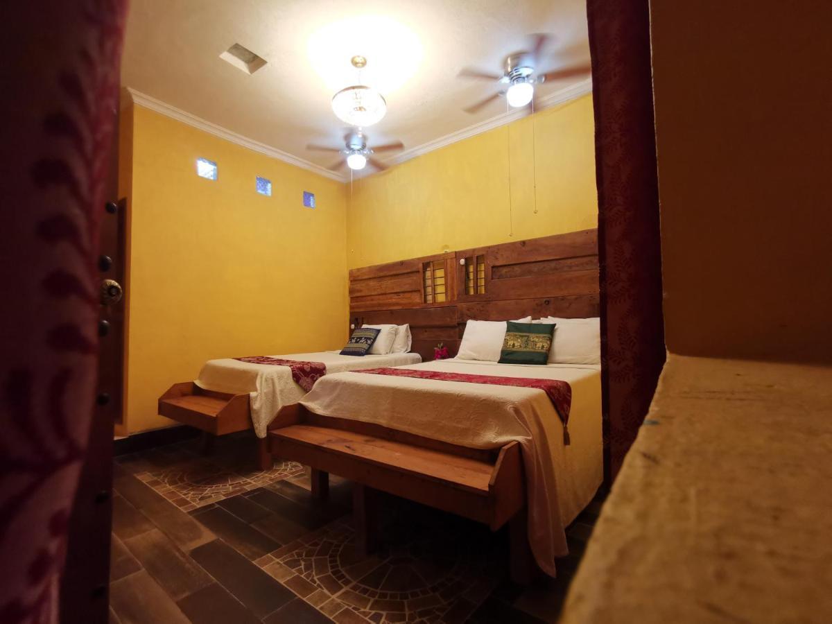 Hotel Tihosuco Colonial Ekpedz Exteriör bild